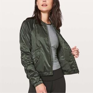 Lululemon Above the Clouds Bomber Jacket - Dark Green Size 4